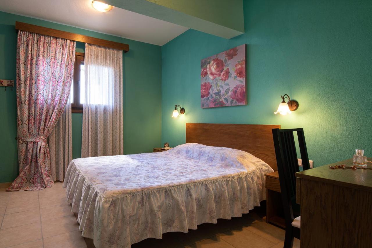 Vetrinos Apartments Áyios Nikólaos Luaran gambar