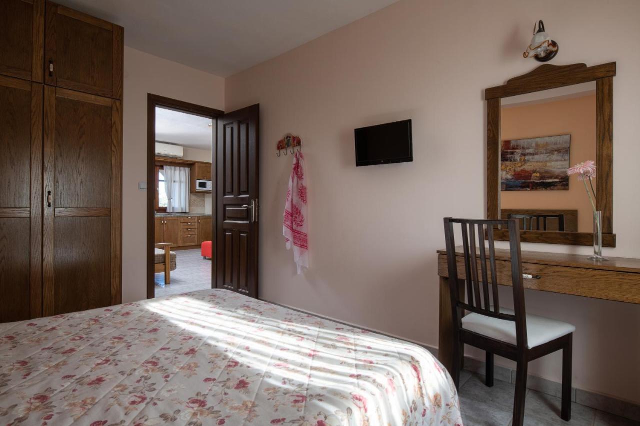 Vetrinos Apartments Áyios Nikólaos Luaran gambar