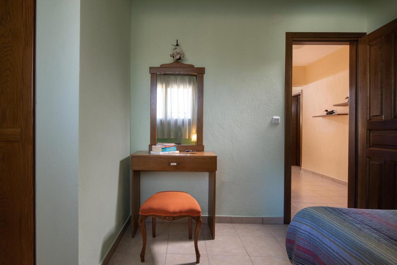 Vetrinos Apartments Áyios Nikólaos Luaran gambar